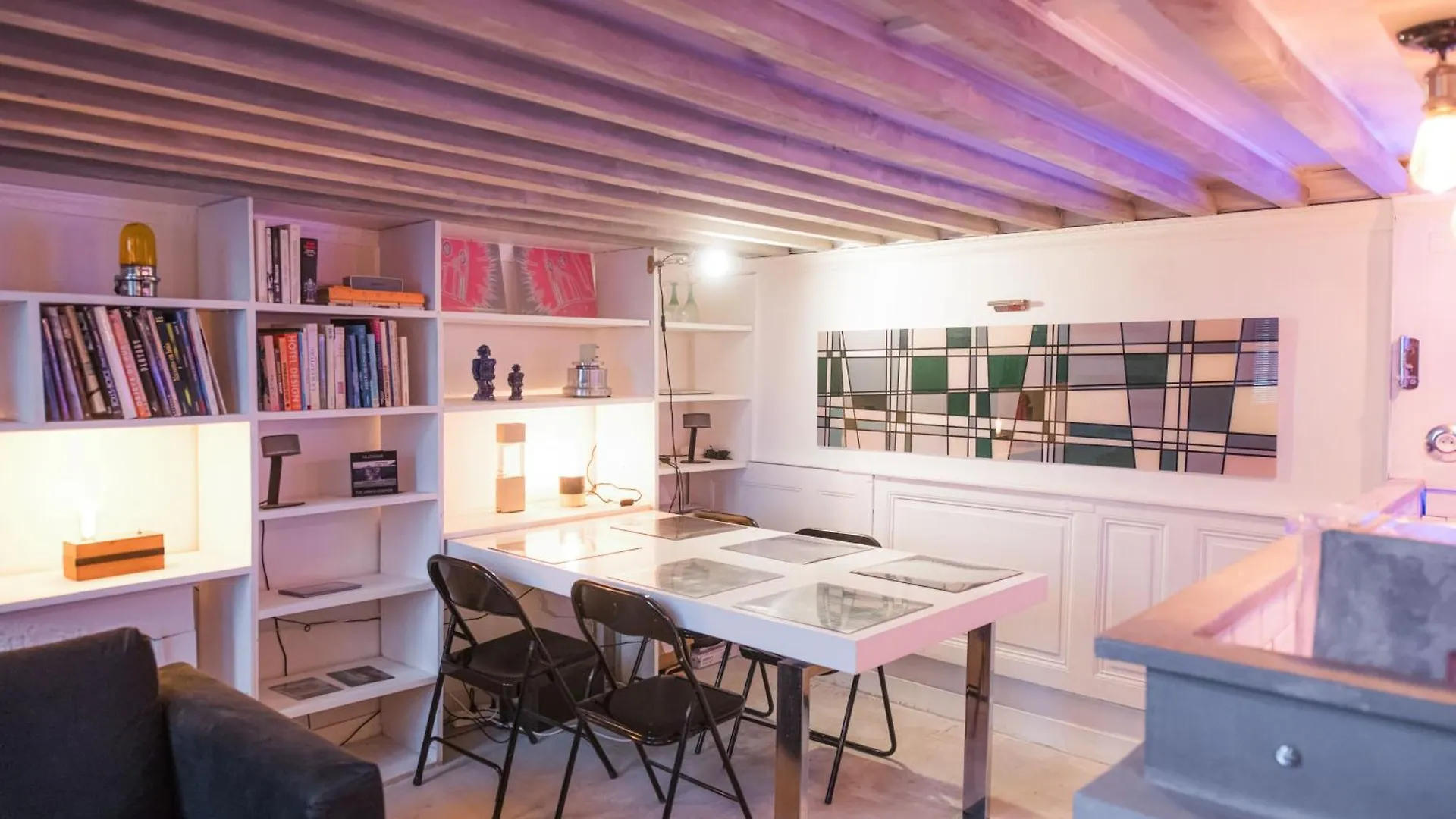 Artist'S Mini Loft - Marais Apartment Paris