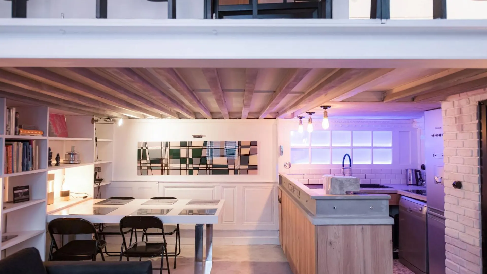 Artist'S Mini Loft - Marais Apartment Paris France