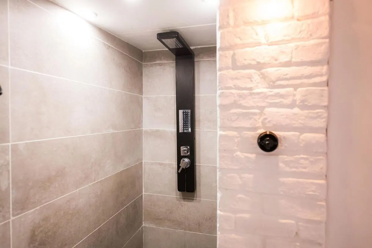 Artist'S Mini Loft - Marais Apartment Paris
