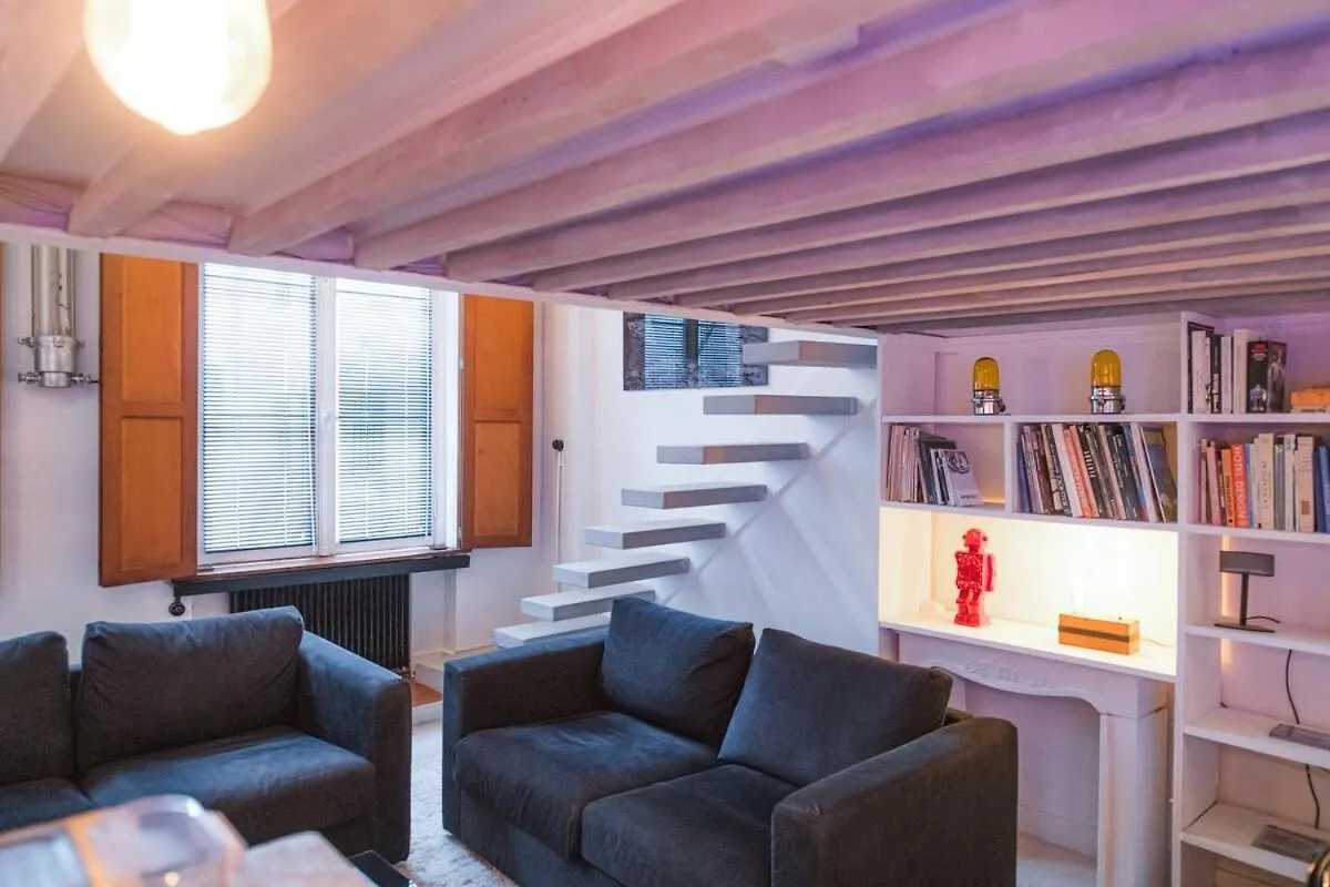 Artist'S Mini Loft - Marais Apartment Paris France